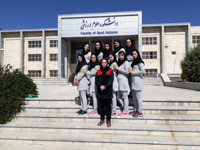 کسب مقام نایب قهرمانی والیبال بانوان دانشگاه جامع علمی کاربردی استان مرکزی در مسابقات منطقه ۴ وزارت علوم